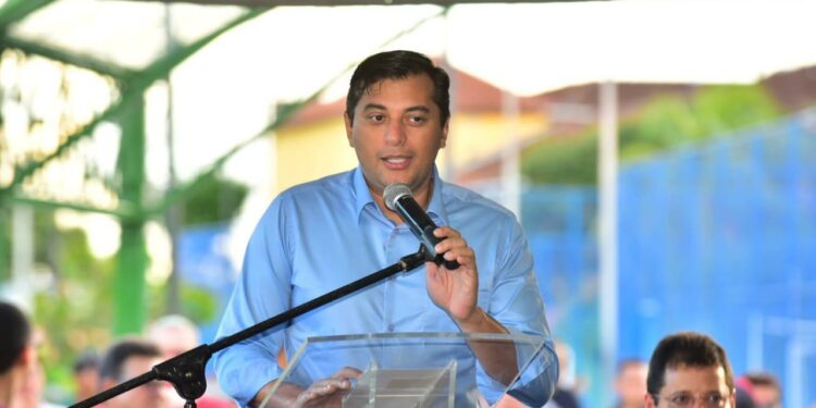 FOTOS: TÁCIO MELO/SECOM E TIAGO CORRÊA/UGPE