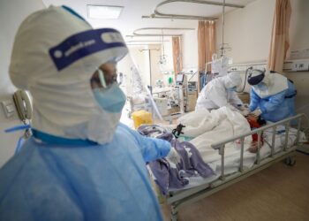 Equipe médica atua em hospital de Wuhan, China, epicentro do surto do novo coronavírus
16/02/2020
China Daily via REUTERS