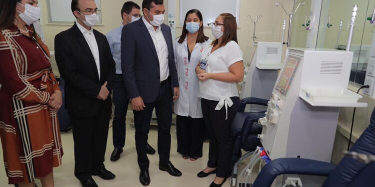 FOTOS: Diego Peres/Secom e Rodrigo Santos/SES-AM