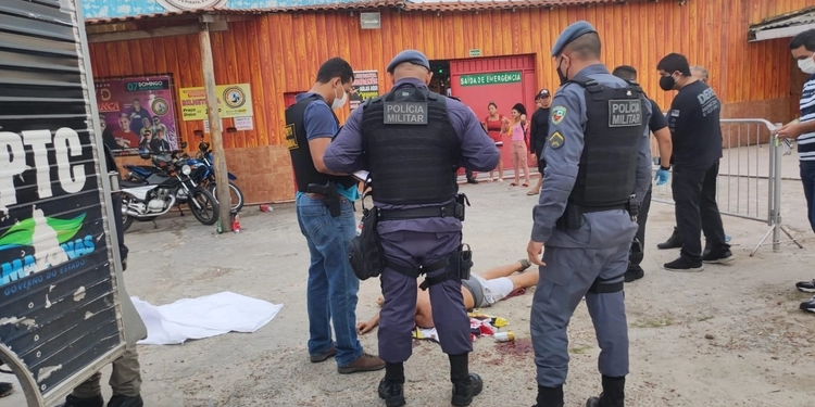 A vítima se desentendeu com uma dupla de homens que depois voltaram com arma e atiraram. Foto: Divulgação