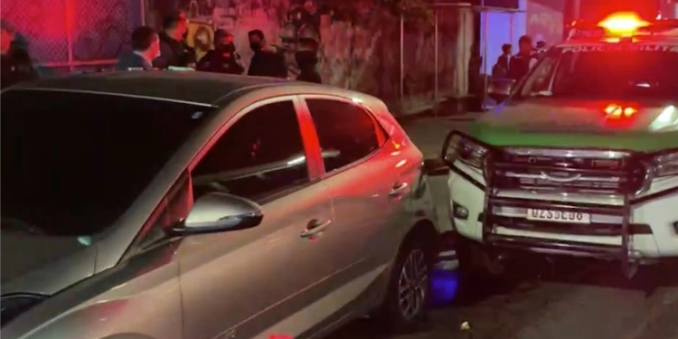 O trio só parou a fuga quando teve os pneus furados pelos tiros. Foto: Divulgação