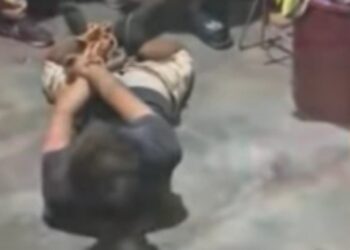 O adolescente não teve a idade revelada e ficou horas jogando várias partidas do jogo. Foto: Reprodução ABC