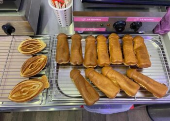 Crepes são uma das atrações da loja, que tem fila para entrar e até outras lojas querendo fazer igual. Foto: Reprodução/G1