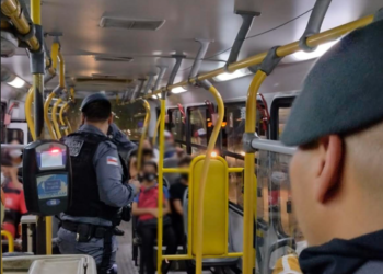 A ocorrência foi conduzida para o 1° Distrito Integrado de Polícia (DIP). Foto: Divulgação/PMAM