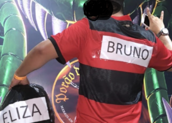 O homem, não identificado, usou uma camisa do Flamengo com o nome do ex-goleiro. Foto: Reprodução/Instagram