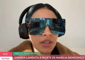 Simaria falou diretamente da Espanha e comentários foram considerados egocêntricos pelos internautas. Foto: Reprodução/TV Globo