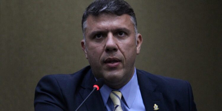 João Carlos vê risco de abusos com os banheiros multigênero. Foto: CMM/Divulgação