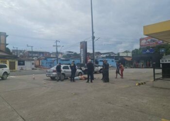 Homem estaria sendo perseguido pelos assassinos na avenida Maneca Marques, Parque 10. Foto: Divulgação