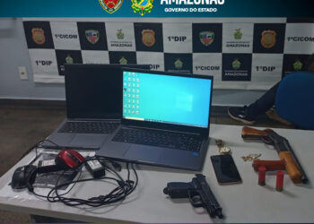 Vários materiais foram apreendidos e levados para o 1º DIP, na Praça 14, Zona Sul. Foto: Divulgação/PMAM