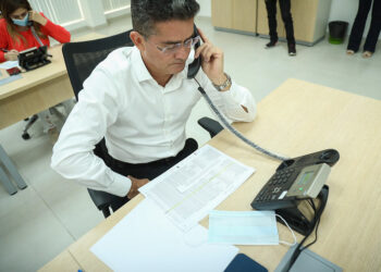 A busca ativa é feita pelo Centro de Cooperação da Cidade (CCC) e prefeito participou também dos trabalhos. Foto: Ruan Souza / Semcom