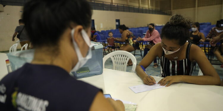 Foram entregues o equivalente a 67,3% do total de 5.046 famílias a serem contempladas em Coari. Foto: Tácio Melo/Secom - Divulgação