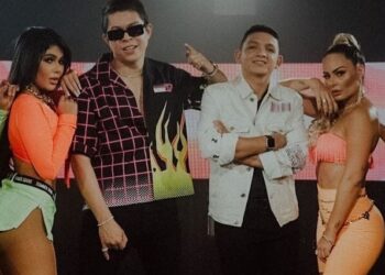 A foto publicada traz Ivis, Marcynho e quatro dançarinas. Foto: Reprodução/Instagram