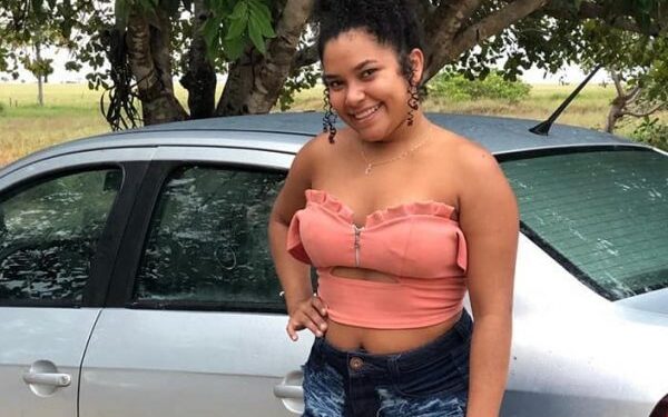 Emmily era atendente e foi morta com uma facada dentro de uma casa. Foto: Reprodução