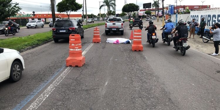 O acidente aconteceu na manhã desta segunda-feira (17). Foto: Divulgação