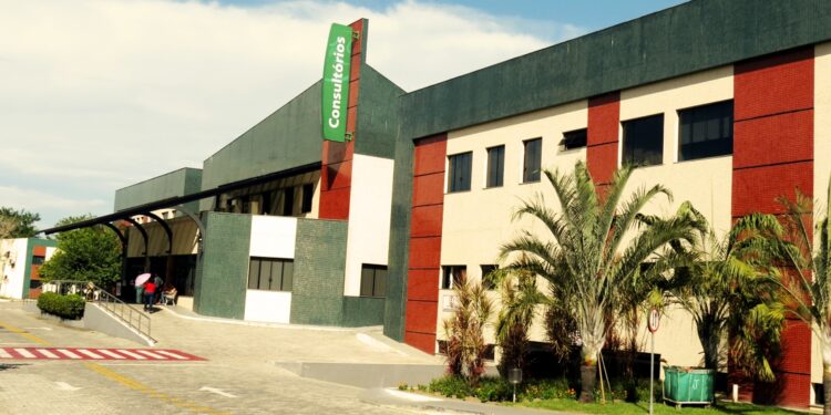 Atendimentos de urgência e emergência particulares não poderão mais ser realizados no hospital.