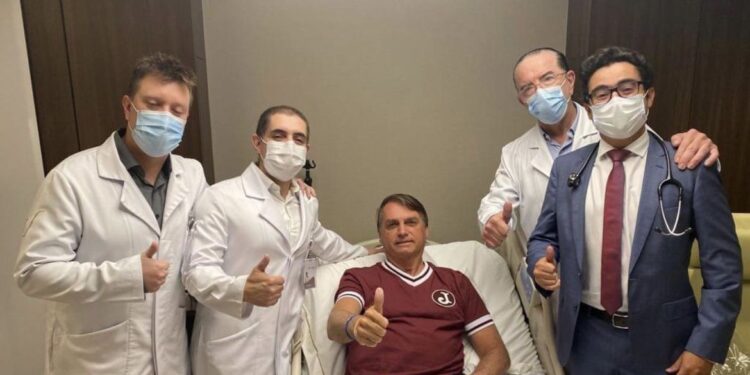 Jair Bolsonaro Hospital Vila Nova Star