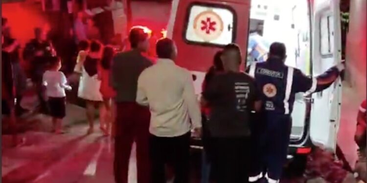 Homem foi agredido e escapou de ser linchado se não fosse a chegada da polícia. Foto: Reprodução