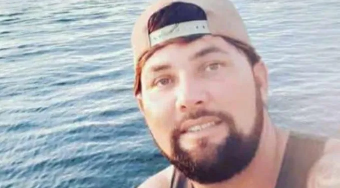 José Mario Soledade, de 40 anos,  foi executado nas proximidades da Feira da Panair,  no  bairro Colônia Oliveira. Foto: Divulgação