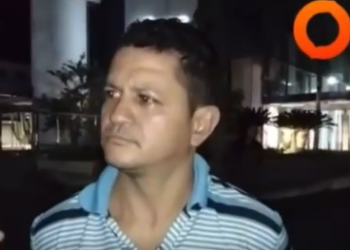 Não é porque ele teria tomado umas que ia deixar de falar do problema da falta de energia. Foto: Reprodução/Portal Tucumã