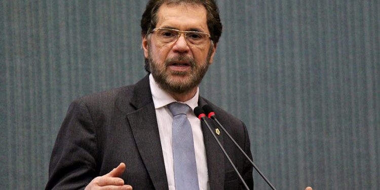 Senador é o responsável por projeto de lei. Foto: Reprodução.