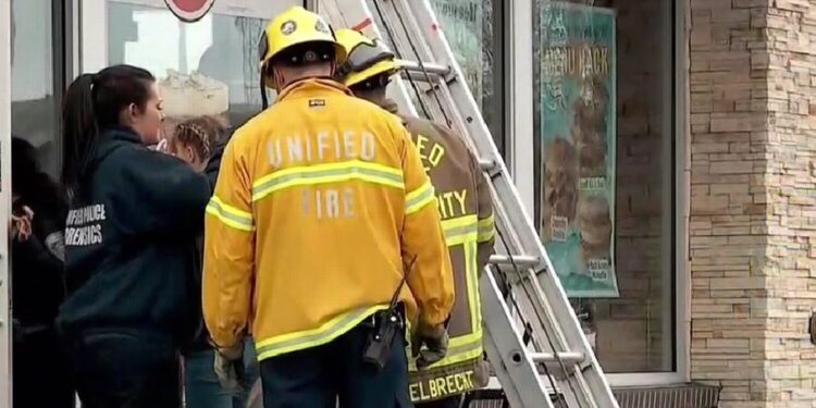 Polícia conseguiu ver a tempo que o homem estava com uma criança. Foto: Divulgação