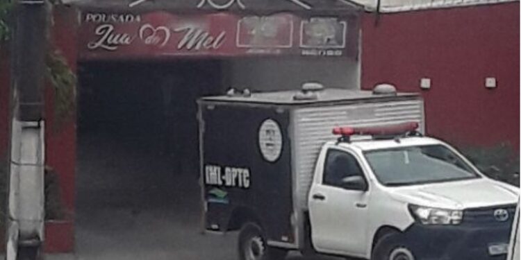 O homem foi encontrado morto nesta manhã de sábado (19). Foto: Divulgação