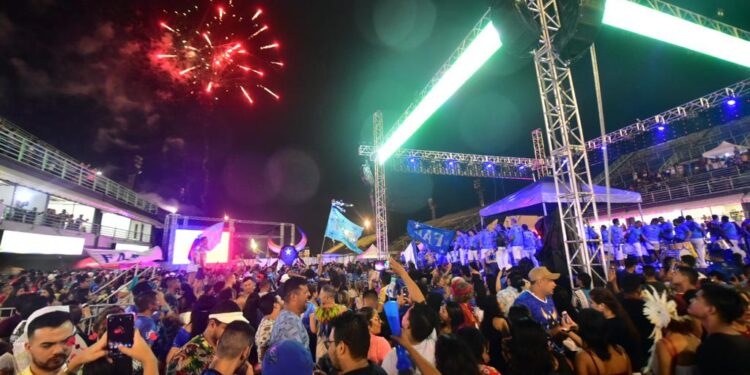 O Carnaboi é nesta sexta-feira e sábado (25 e 26), no Sambódromo. Foto: Tácio Melo/Secom