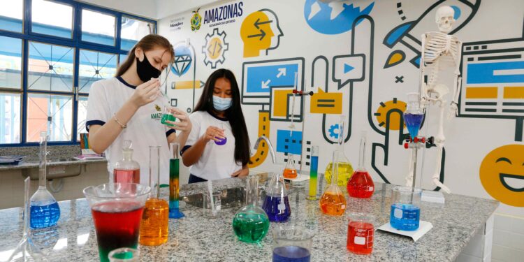 A unidade foi inaugurada no último dia 25. Foto: Euzivaldo Queiroz - Seduc/AM