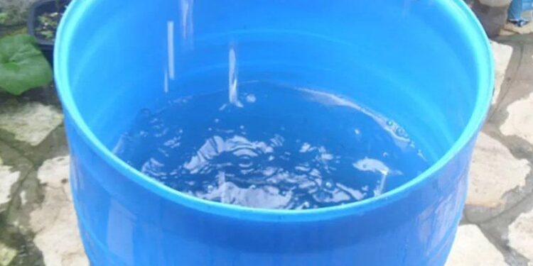 A bebê estava sozinha no banheiro no momento do acidente. Foto: Reprodução/Internet