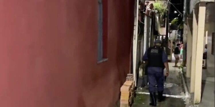 O homem foi perseguido e morto a tiros. Foto: Divulgação