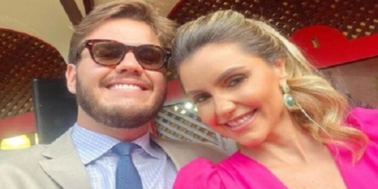 O prefeito disse que ele e a esposa estão sofrendo ataques. Foto: Reprodução