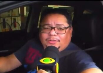 O homem parece que não se importou muito com o aumento. Foto: Reprodução