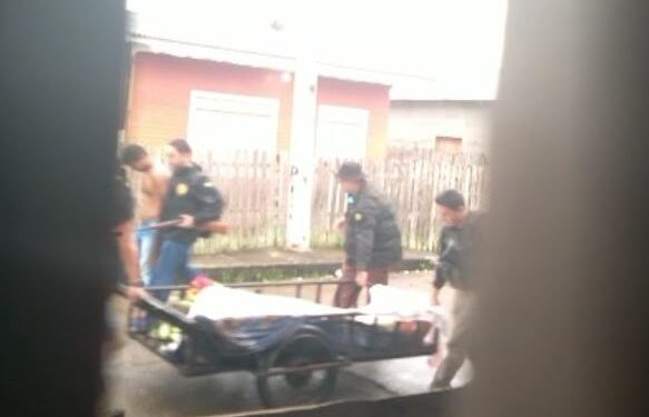 Os corpos foram encaminhados ao IML, em Manaus. Foto: Reprodução