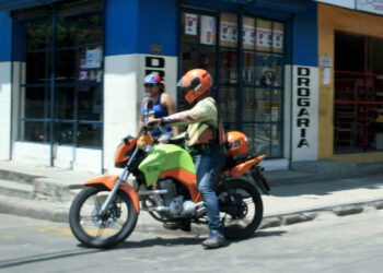 MANAUS/AM - 10-08-16
Coletiva - Prefeitura alerta Mototaxistas para prazo de efetivação de cadastro na SMTU.
FOTO: KARLA VIEIRA/ SEMCOM.