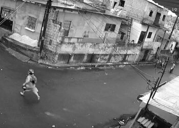 Toda a ação foi filmada por câmera de segurança. Foto: Reprodução