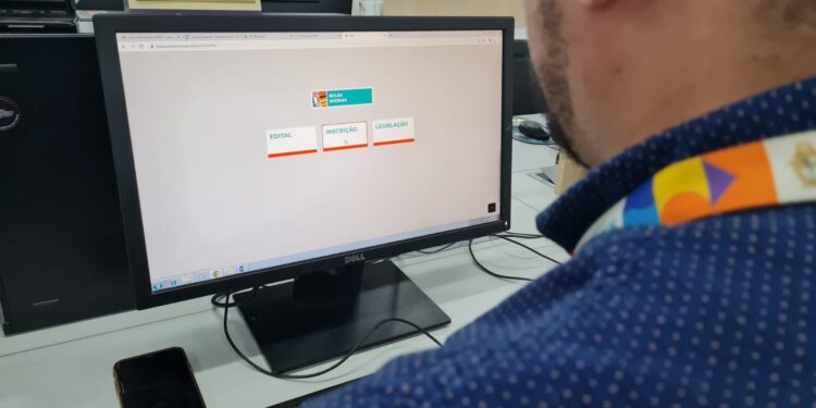 São sete opções de línguas estrangeiras. Foto: Sidney William / Semad