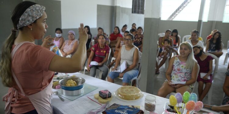 O curso foi realizado no bairro Puraquequara, na Zona Leste da cidade. Foto: Arquivo / Assessoria AVN