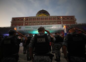 O anúncio foi feito durante a Solenidade do Dia de Tiradentes, patrono da Polícia Militar, no Teatro Amazonas, Centro de Manaus. Foto: Artur Castro/Secom