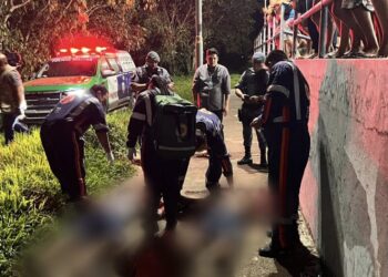 Os homens ainda não foram identificados no IML. Foto: Divulgação