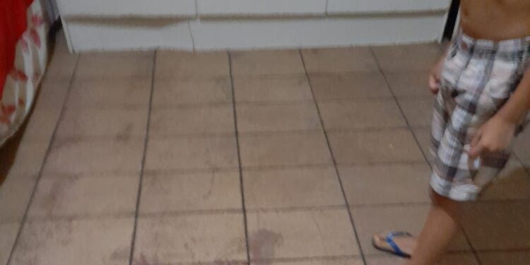 As crianças foram amarradas e trancadas a noite inteira em quarto escuro. Foto: Divulgação