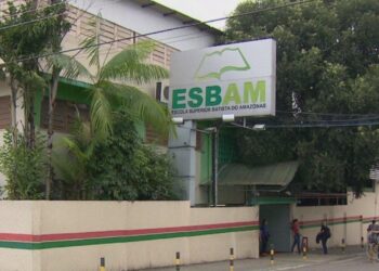 Segundo denúncias, valor de R$20 é cobrado semestralmente. Foto: Reprodução