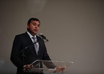 Governador confirmou que protocolou ação nesta sexta-feira (22). Foto: Artur Castro/Secom