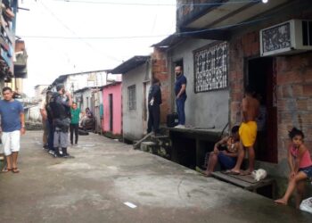 O homem foi baleado enquanto dormia com a namorada no quarto, na Compensa. Foto: Reprodução