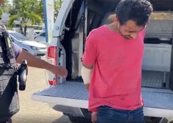 O homem foi levado ao 6º DIP. Foto: Reprodução