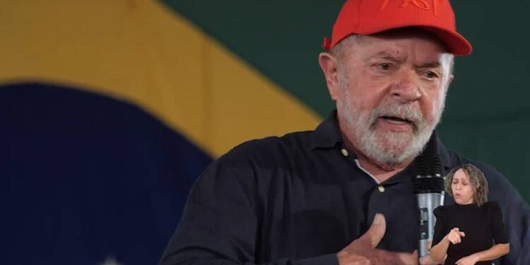 O ex-presidente participou de encontro com sindicalistas da CUT.  Foto: Reprodução/Internet