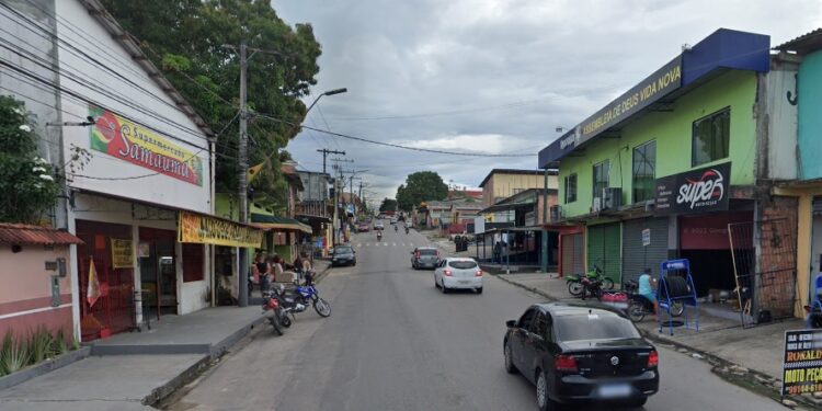 A interdição ocorrerá na avenida Samaúma, entre as ruas Paracuuba e Angico Branco, no bairro Monte das Oliveiras. Foto: Reprodução/Google Street