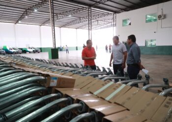 Em Itacoatiara serão substituídos 5.850 pontos de iluminação pública. Foto: Bruno Zanardo/Secom