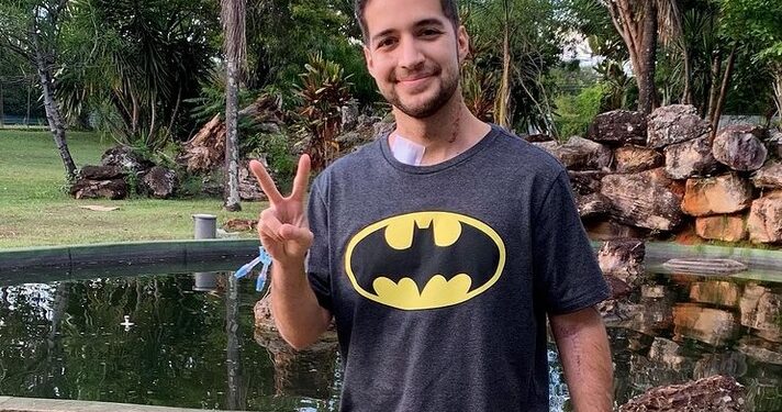 Gabriel ainda está em tratamento médico. Foto: Reprodução/Instagram