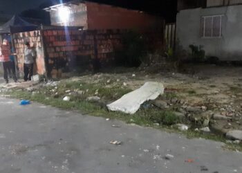 Quatro homens chegaram armados no local e atiraram. Foto: Divulgação