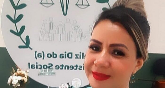 A assistente social foi levada para a DCCM. Foto: Reprodução/Polícia Civil